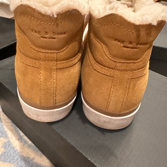 Rag and Bone suede booties lined. - Picture 4 of 6